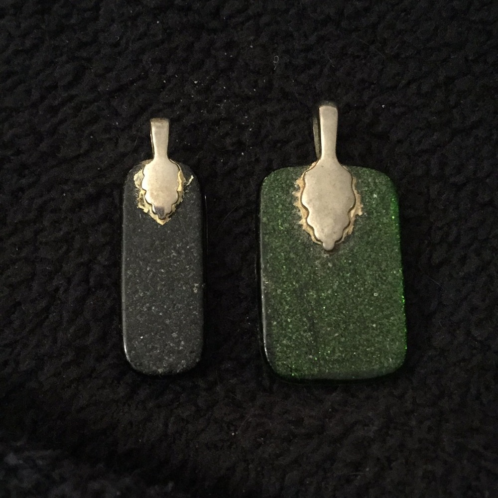 Glass Pendants - Picture 2 of 3